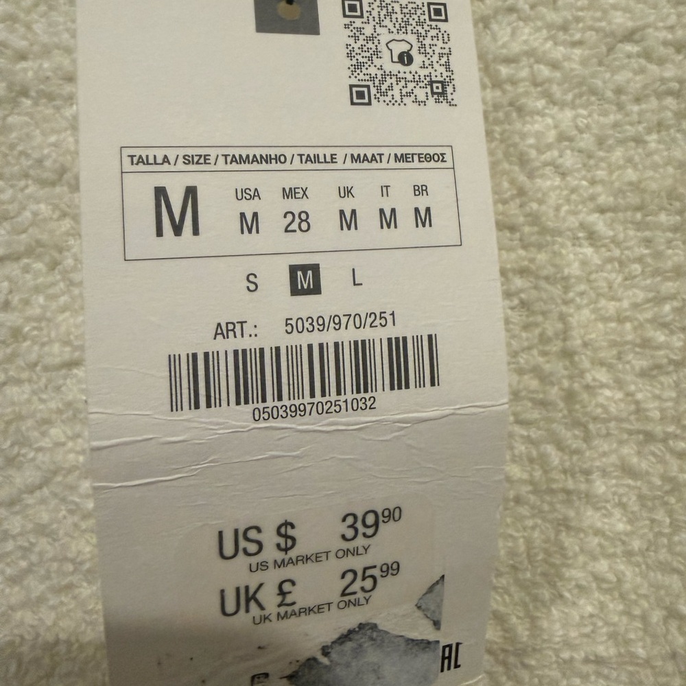 *NEW WITH TAGS* Zara Women's Size M Textured Mini Dress - Picture 8 of 10